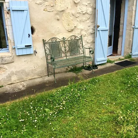 Tatil Evi Maison De 3 Chambres Avec Terrasse Amenagee A Martin